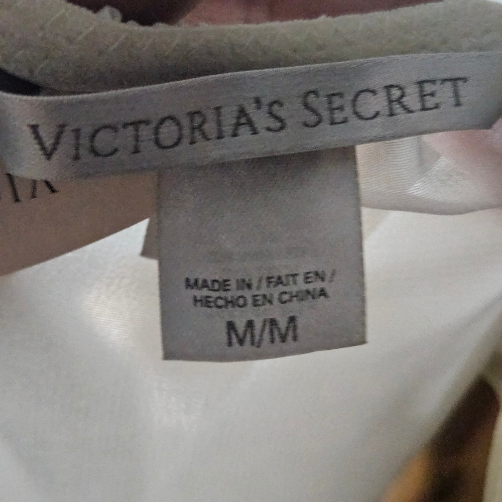 Victoria's Secret Lace Trim Babydoll Chemise - Picture 6 of 8